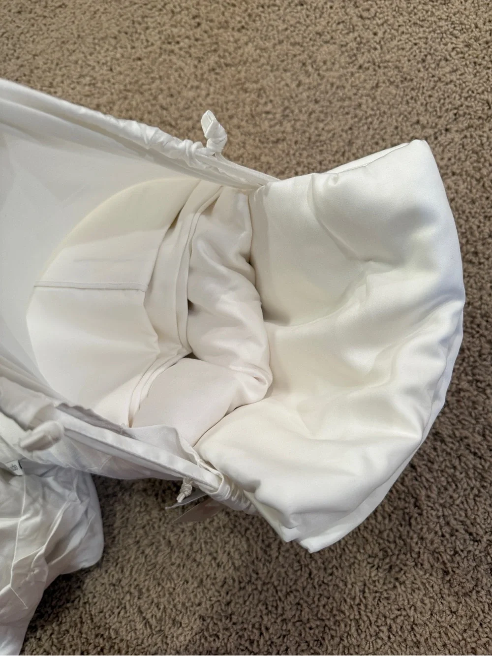 Ettitude Bamboo Lyocell Sheet Set in Feather White for Queen